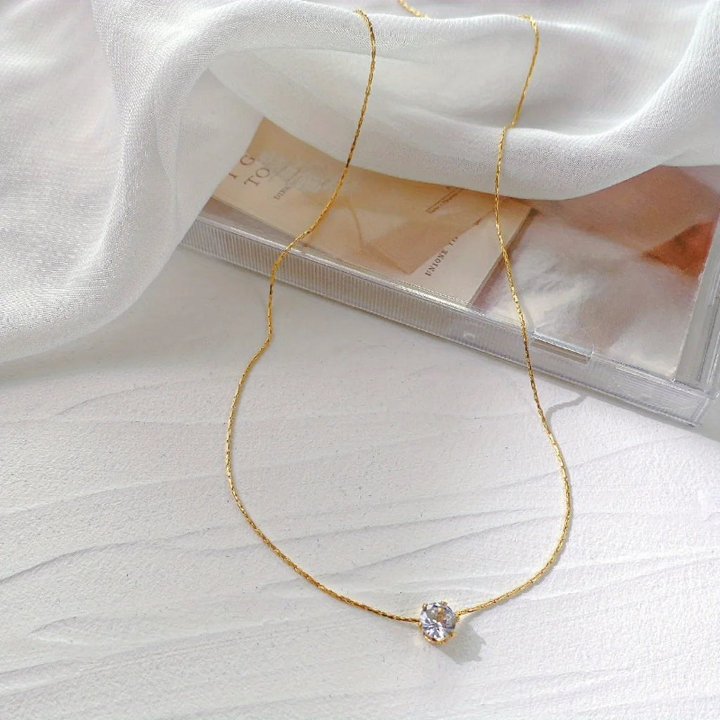 Ultra-simple Stainless Steel Golden Wire Chain Advanced Sense Inlaid Necklace Women's Clavicle Chain Niche Luxury Does Not Fade