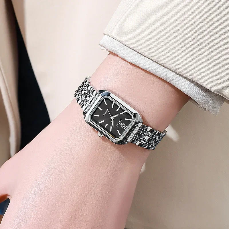 Hot Selling 2025 Fashion Women's Minimalist Square Quartz Watch Casual Sports Orange Silicone Women Gift Clock Watches